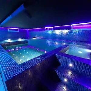 https://barlovento-planet-costa-dorada.catalonia-hotels.com