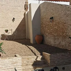 https://casa-de-la-abuela-dolores-villaverde-del-rio.es-andalucia.com
